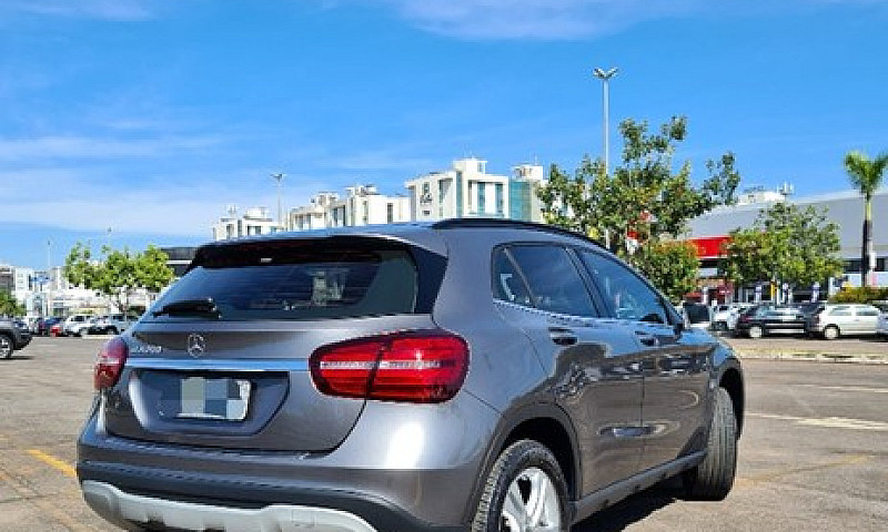 Gla 200 Style 2019/2...