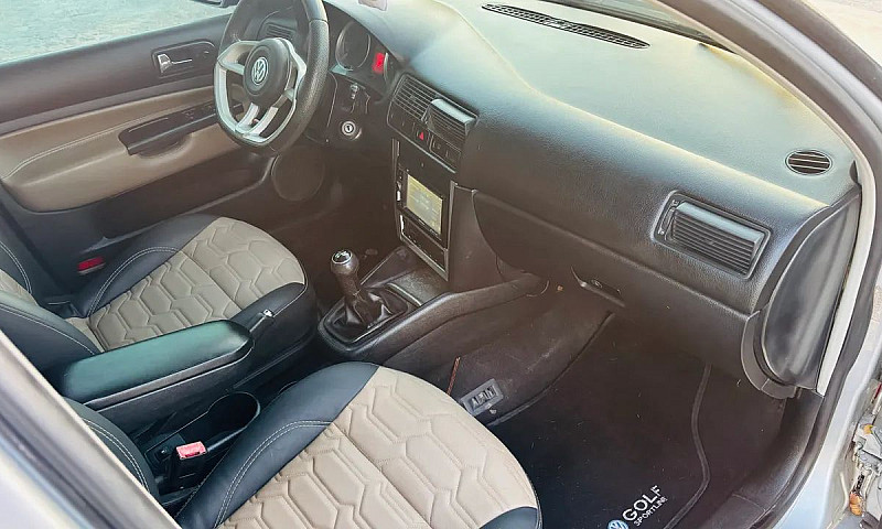 Volkswagen Golf Spor...