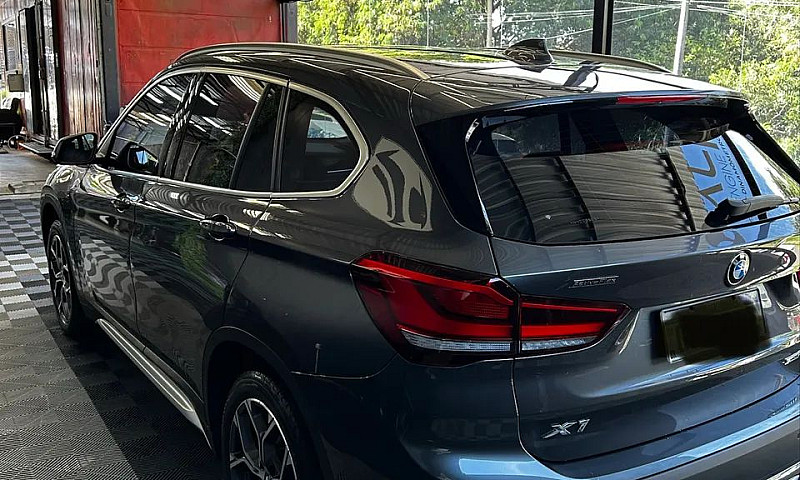 Bmw X1 Sdrive 20I X-...