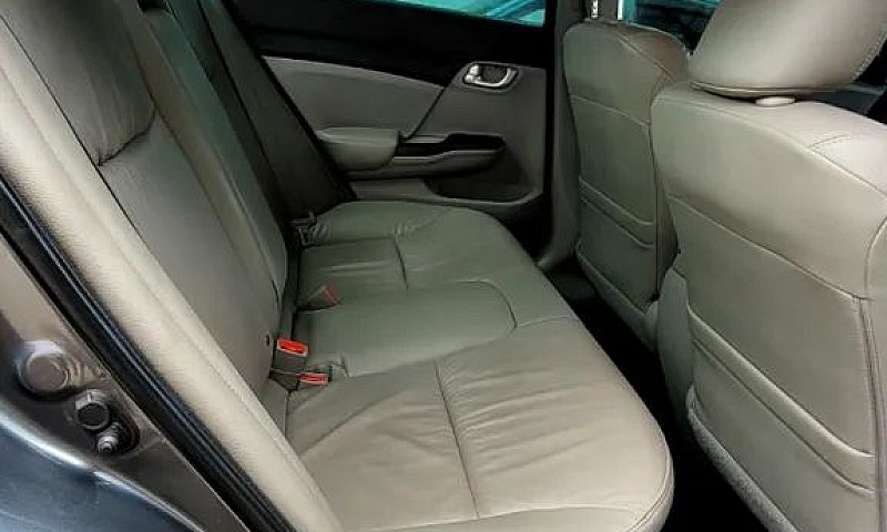 Honda Civic Sedan Lx...