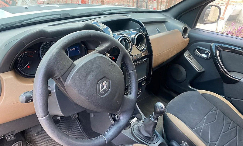 Renault Duster Dynam...