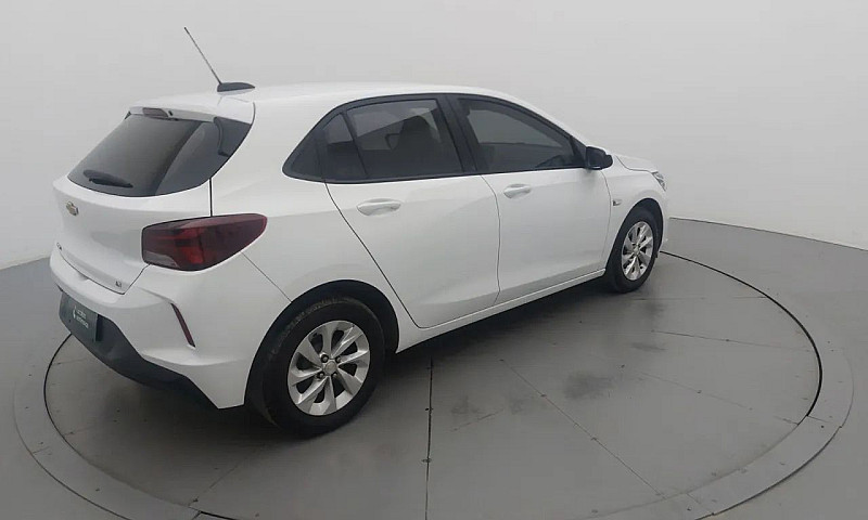 Chevrolet Onix Hatch...