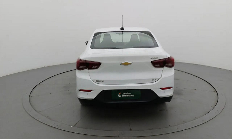 Chevrolet Onix Hatch...