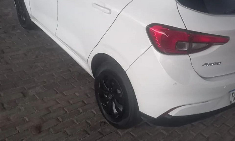 Fiat Argo Drive 1.0 ...