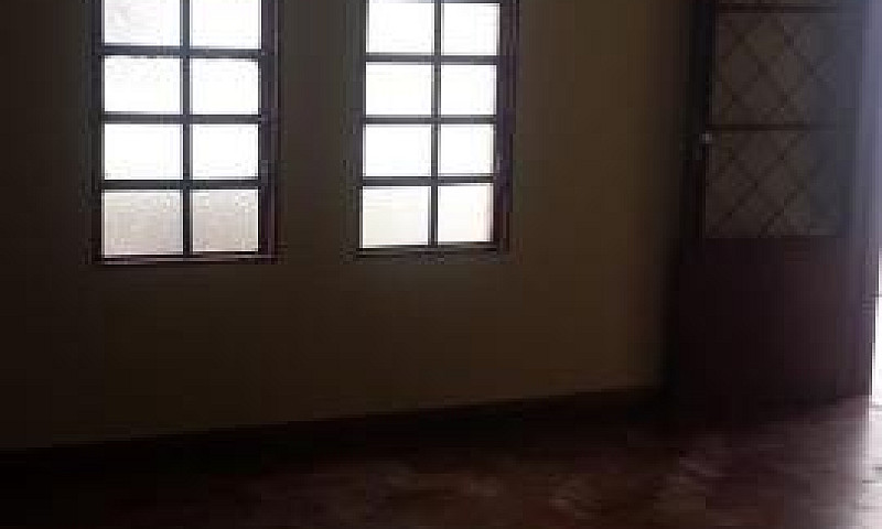 Casa De 3 Quartos ( ...