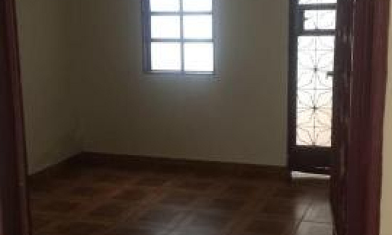 Casa De 3 Quartos ( ...