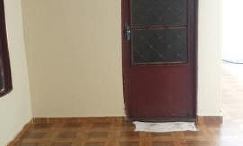 Casa De 3 Quartos ( ...