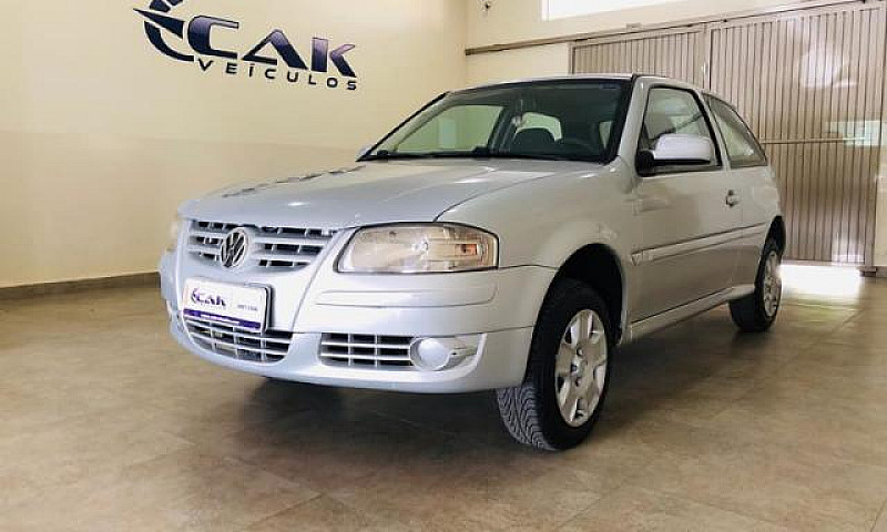 Volkswagen Gol 1.0 8...