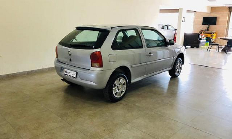 Volkswagen Gol 1.0 8...