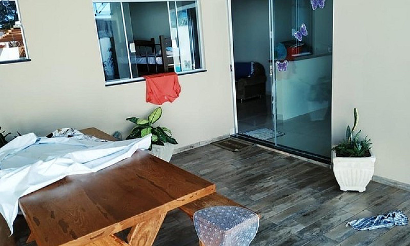 ?Casa Com Piscina Em...