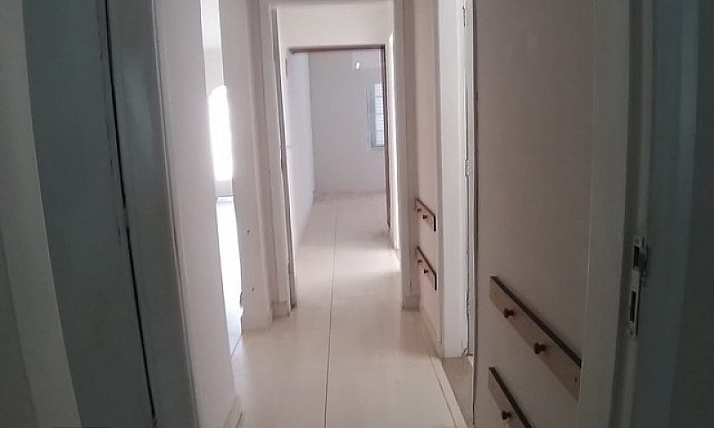 Aluga-Se Casa No Bai...