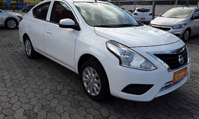 Nissan Versa 2020/20...