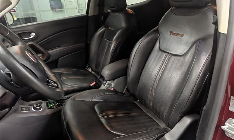 Fiat Toro 2.0 16V Tu...