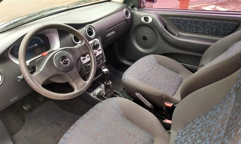 Gm - Chevrolet Celta...