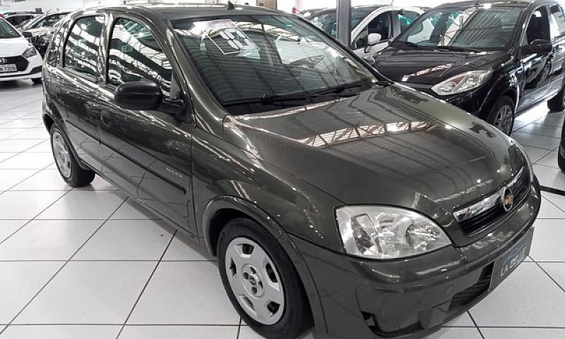Chevrolet Corsa Hatc...