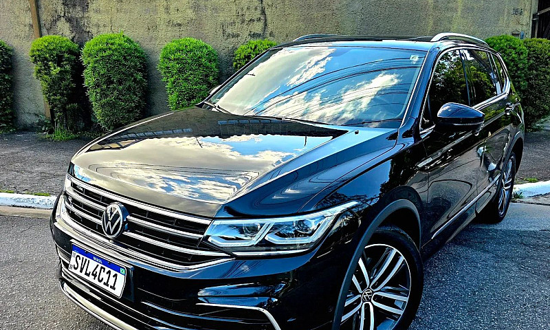 Volkswagen Tiguan Al...