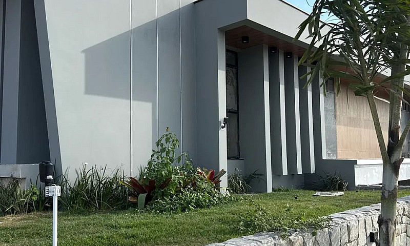 Casa No Condomínio R...