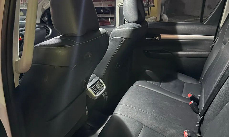 Toyota Hilux Cd Srv ...