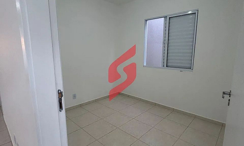 Casa Com 2 Dormitori...