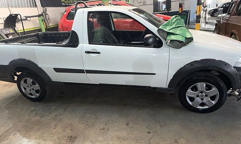 Fiat Strada Working ...