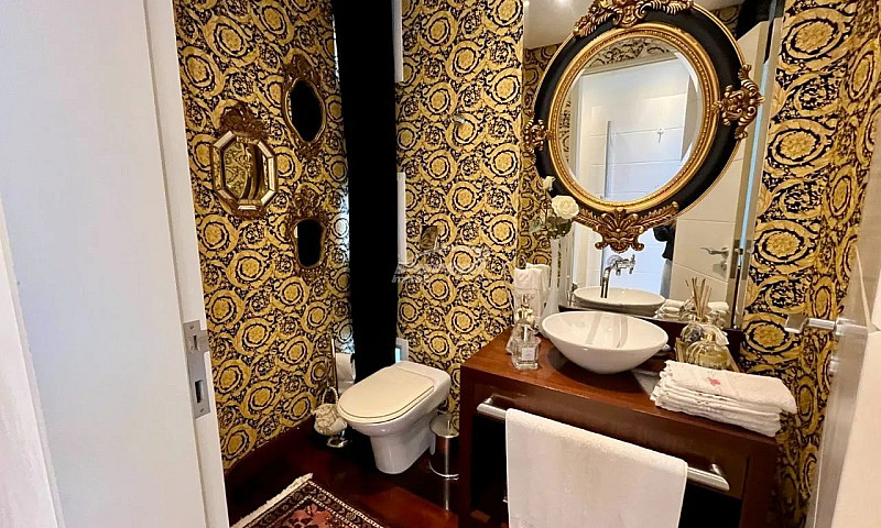 Casa Disponível Para...