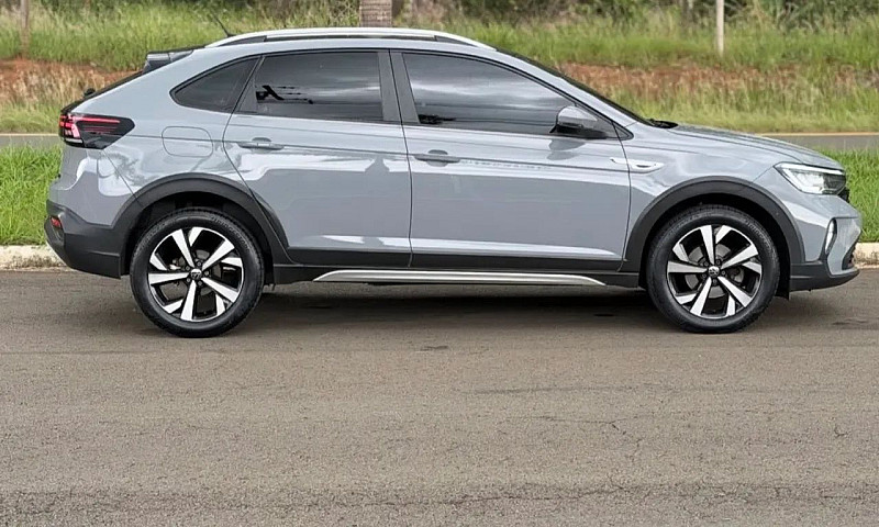 Volkswagen Nivus Hig...
