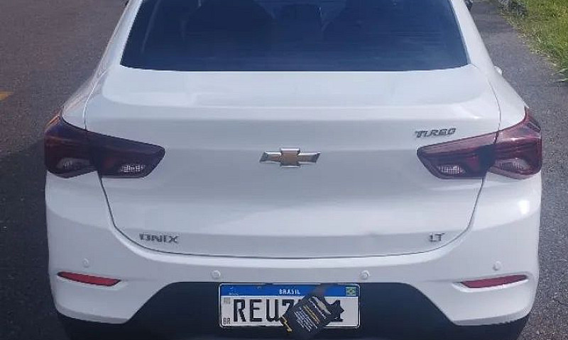 Chevrolet Onix Plus ...