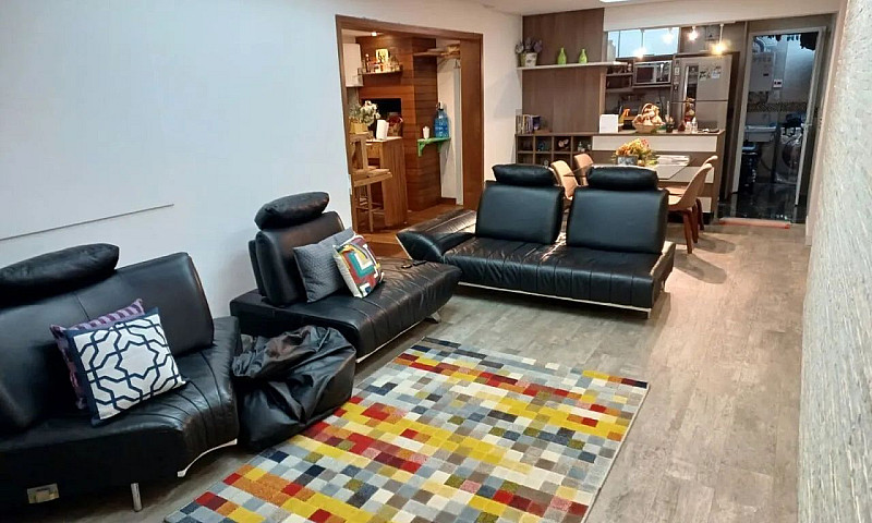 Conforto E Estilo Em...