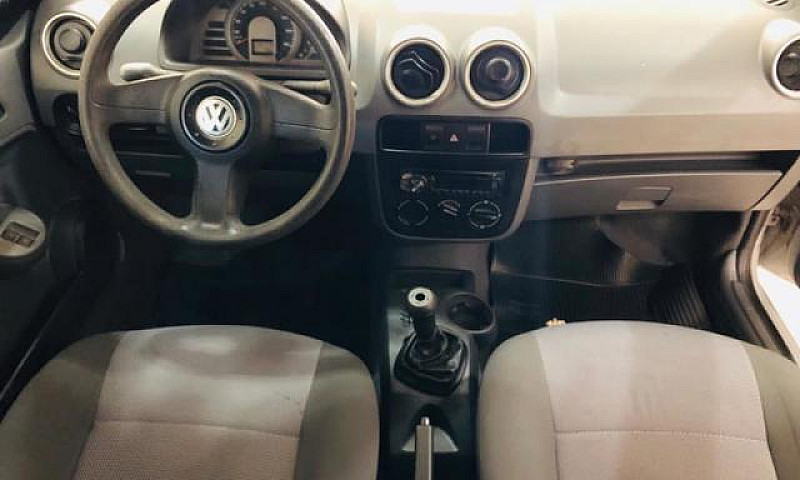 Volkswagen Gol 1.0 8...