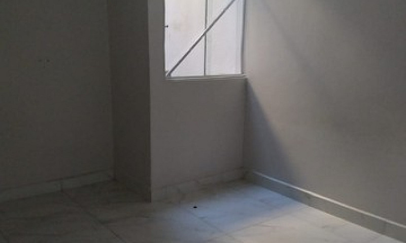 Alugo Apartamento De...