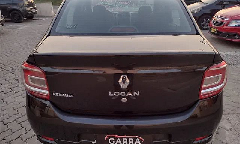 Renault Logan 2019 1...