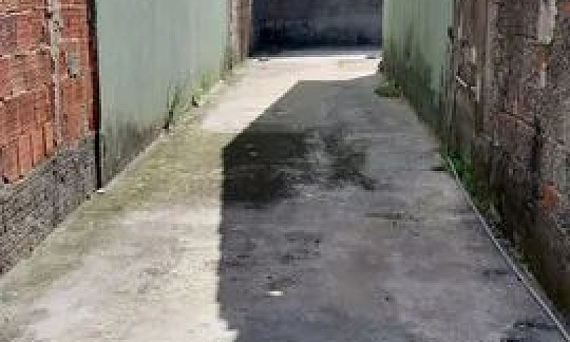 Aluga-Se Casa Cm Pon...