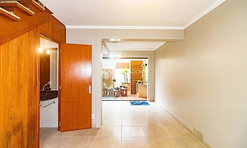 Casa Em Condomínio 2...