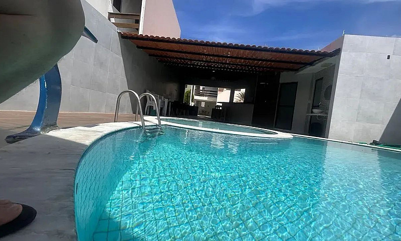 Alugo Um Casa Duplex...