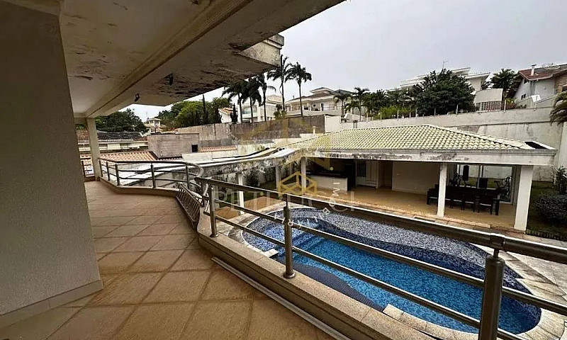 Casa Residencial À V...