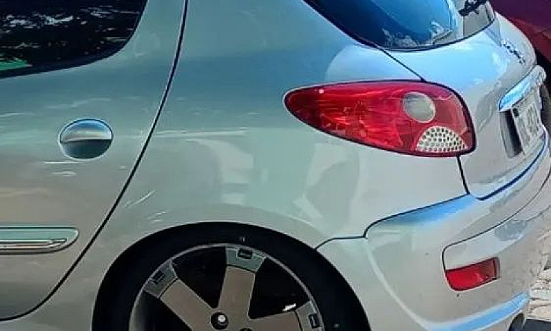 Peugeot 207 Xr Sport...