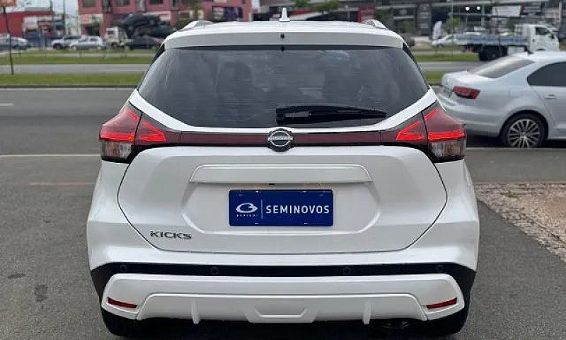 Nissan Kicks Advance...