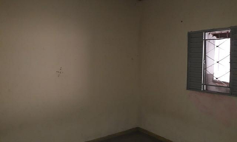 Vendo Duas Casa No M...