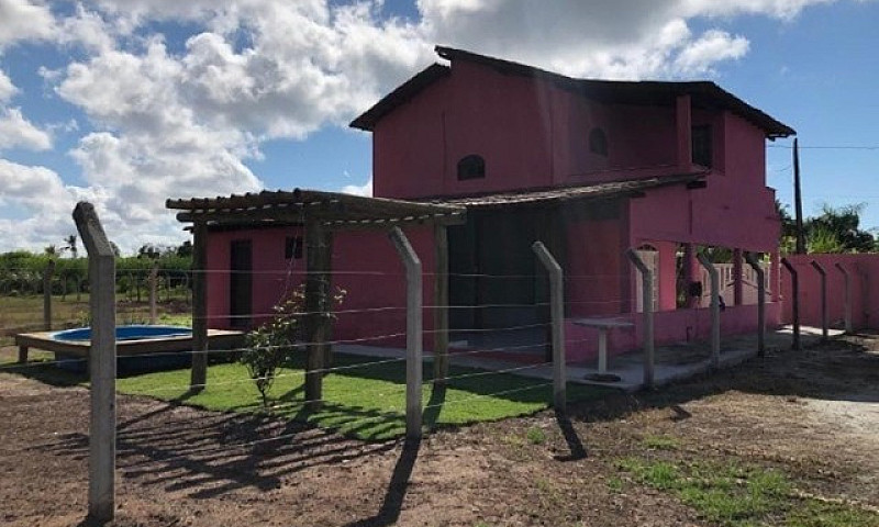 Vende-Se Duplex Em C...
