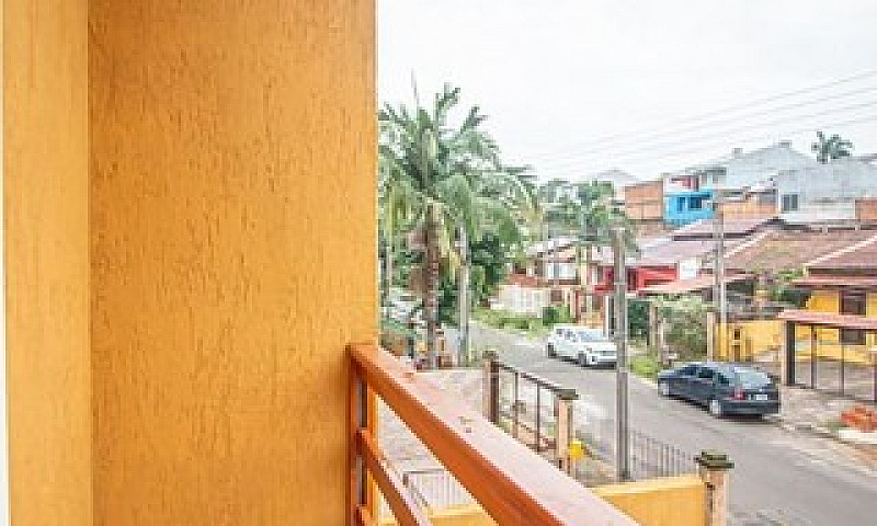 Casa Com 2 Dormitóri...