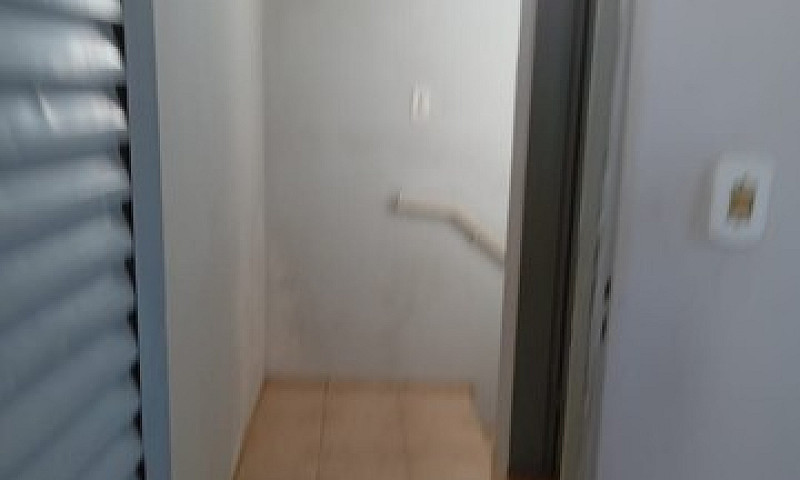 Alugo Sobrado Em Nov...