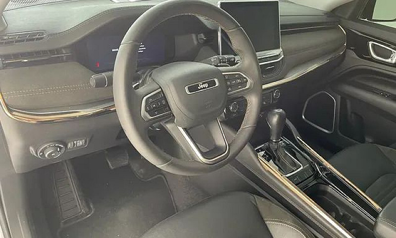 Jeep Commander 1.3 T...
