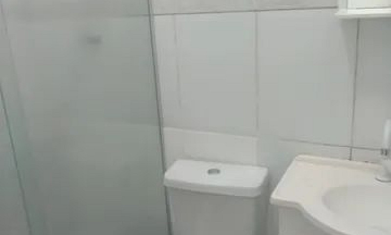 Alugo Edicula...