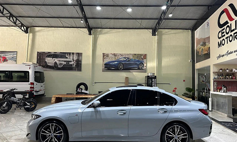 Bmw 330E  M. Sport 2...