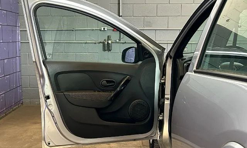 Renault Logan Zen Fl...