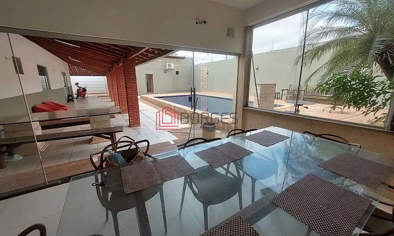 Casa Com Piscina...