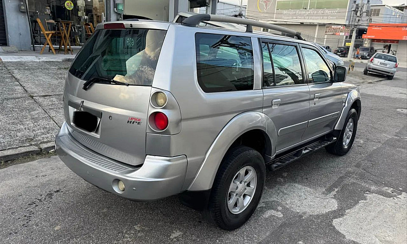 Mitsubishi Pajero Sp...