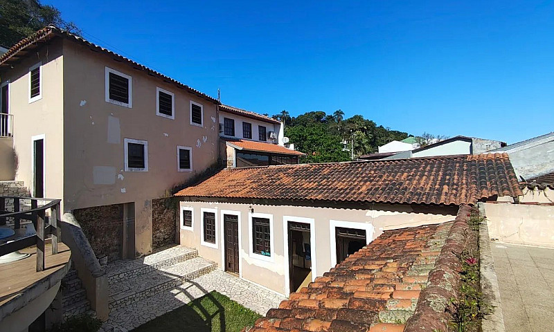 Casa Residencial Em ...