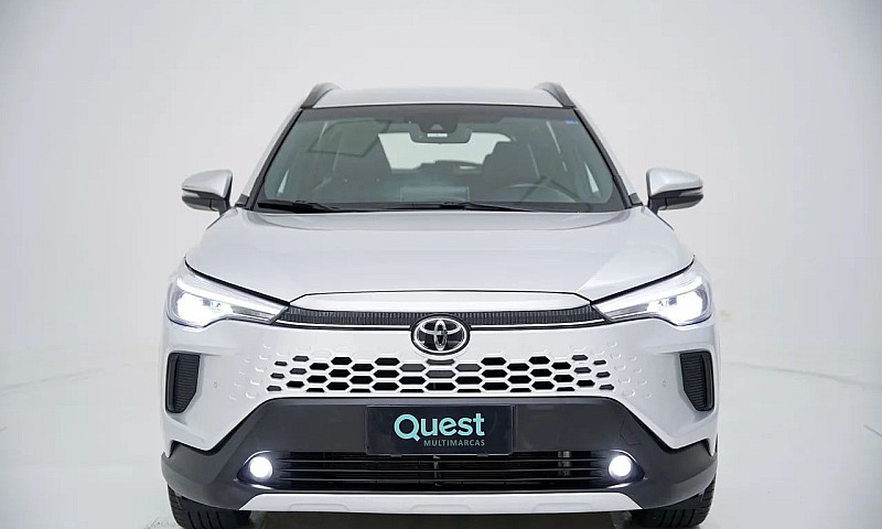 Toyota Corolla Cross...