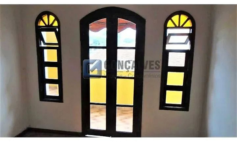 Sobrado Residencial ...